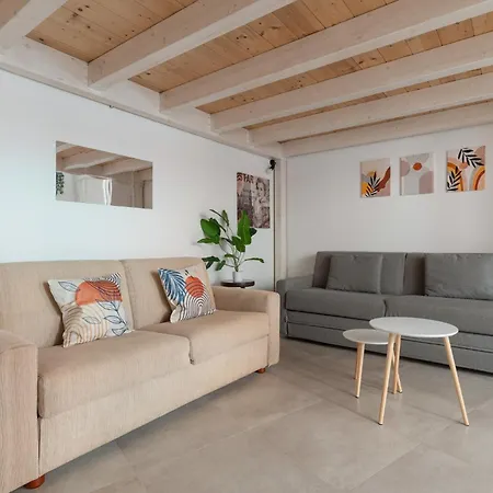 Guesthost - Affori Cozy Flat Milan