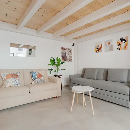 Guesthost - Affori Cozy Flat Appartement *