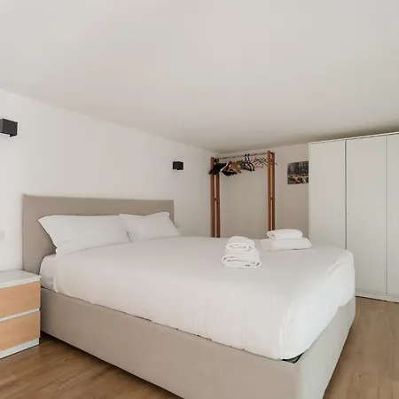 Guesthost - Affori Cozy Flat Διαμέρισμα Μιλάνο