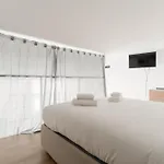 Guesthost - Affori Cozy Flat Mediolan
